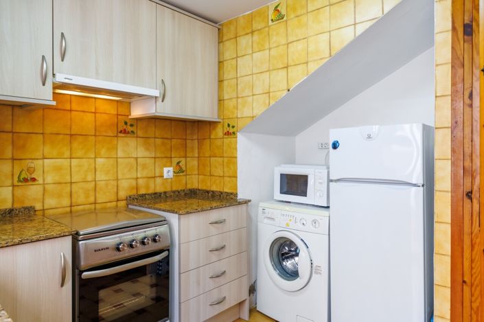 Image No.20-3 Bed Apartment for sale