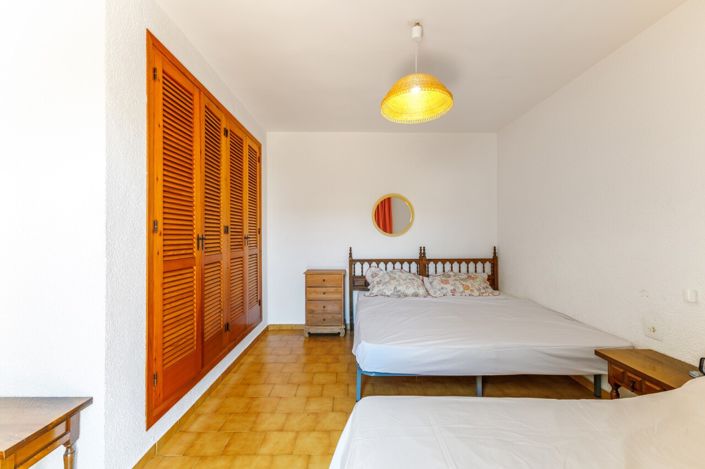 Image No.31-3 Bed Apartment for sale