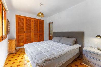 2004-apartment-for-sale-in-javea-52781-large