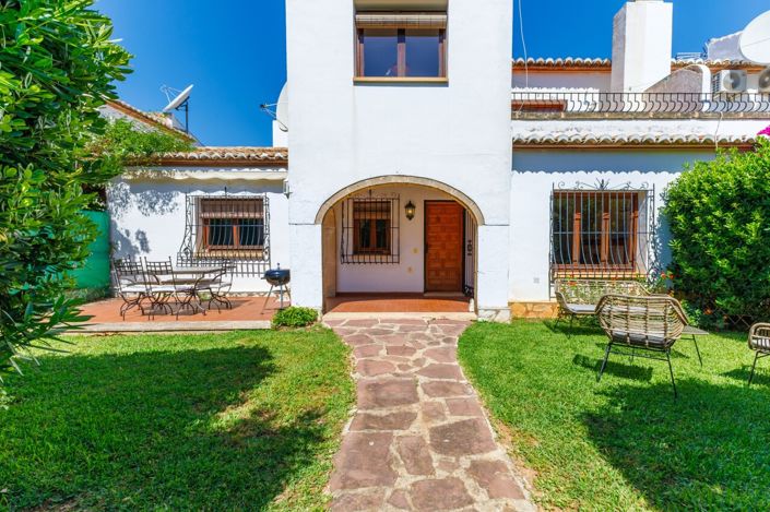 Image No.9-3 Bed Apartment for sale