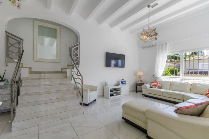 Image No.15-3 Bed Villa for sale