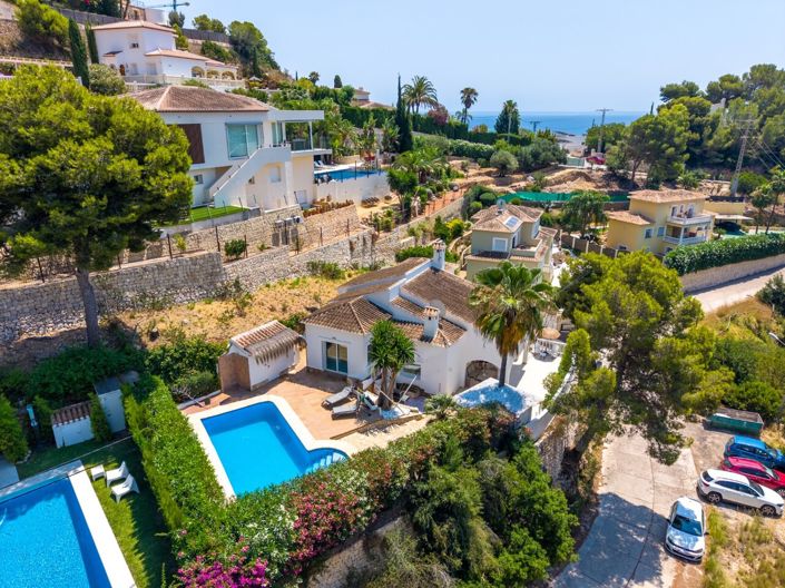Image No.44-3 Bed Villa for sale