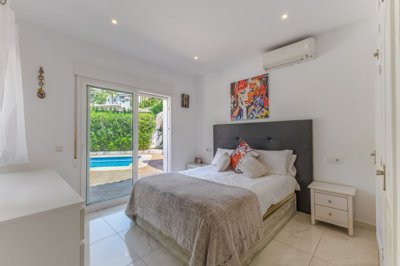 2122-villa-for-sale-in-javea-57351-large