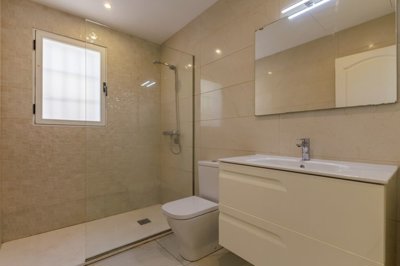 2122-villa-for-sale-in-javea-57352-large