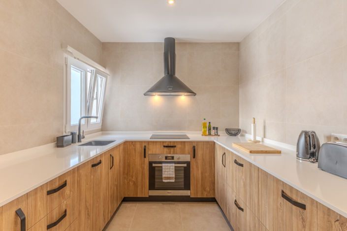 Image No.19-3 Bed Apartment for sale