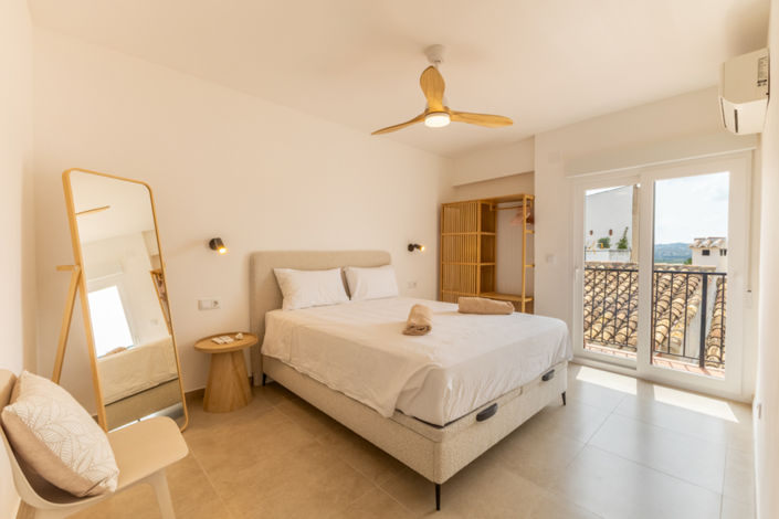 Image No.10-3 Bed Apartment for sale