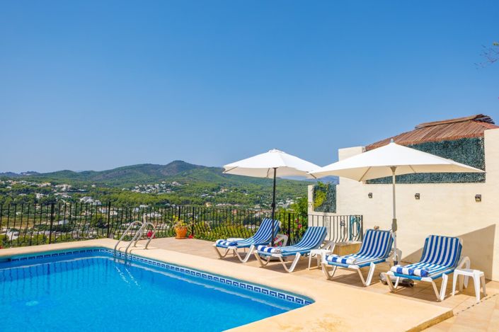 Image No.3-5 Bed Villa for sale