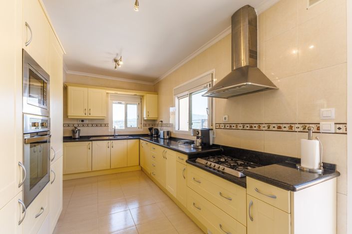 Image No.28-5 Bed Villa for sale
