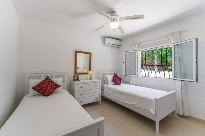 Image No.35-5 Bed Villa for sale