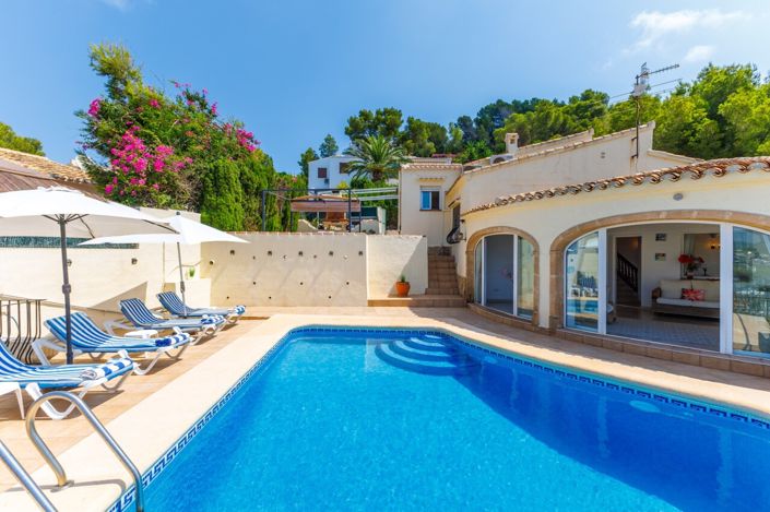 Image No.38-5 Bed Villa for sale