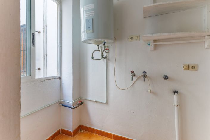 Image No.21-2 Bed Apartment for sale
