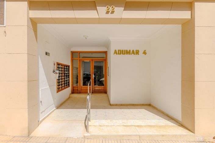 Image No.25-2 Bed Apartment for sale