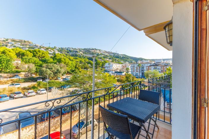 Image No.9-2 Bed Apartment for sale