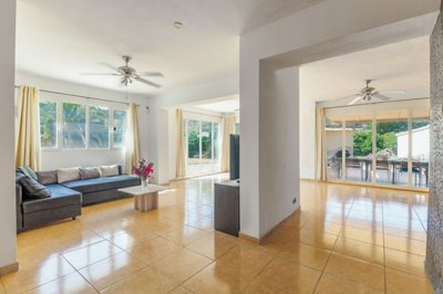 2133-villa-for-sale-in-javea-81504-large