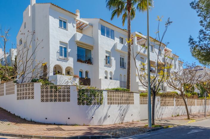 Image No.42-3 Bed Apartment for sale