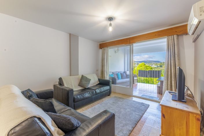 Image No.10-3 Bed Apartment for sale