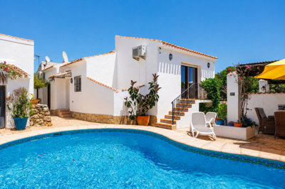 2006-villa-for-sale-in-javea-52952-large