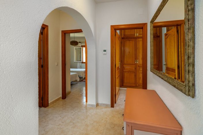 Image No.24-3 Bed Villa for sale
