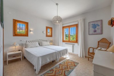 2145-villa-for-sale-in-javea-105154-large