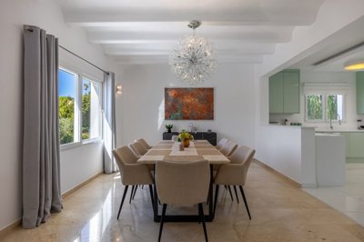 2147-villa-for-sale-in-calle-jean-genet-25-te