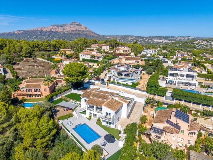 Image No.2-Villa de 4 chambres à vendre à Javea