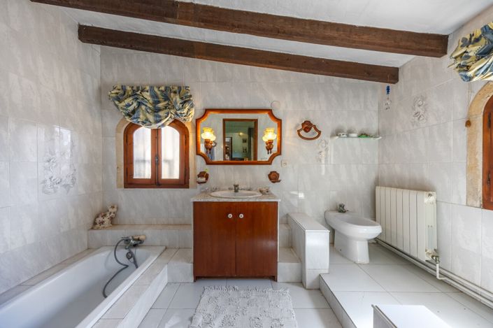 Image No.33-3 Bed Villa for sale