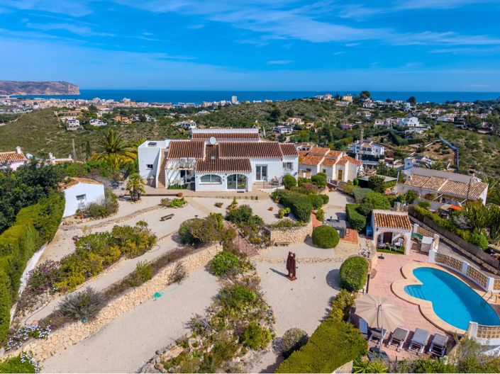 Image No.5-4 Bed Villa for sale