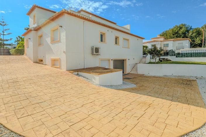 Image No.39-4 Bed Villa for sale