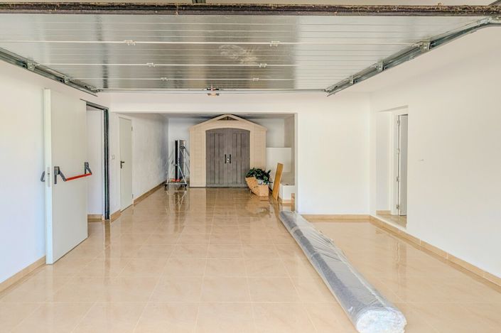 Image No.47-4 Bed Villa for sale