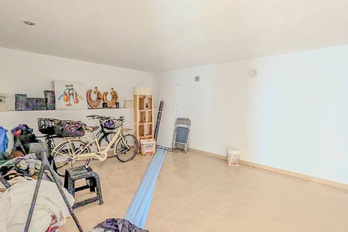 Image No.49-4 Bed Villa for sale