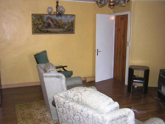 Image No.11-2 Bed House for sale