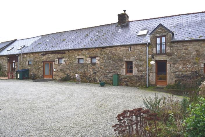 Image No.2-Maison de 11 chambres à vendre à Plouguenast