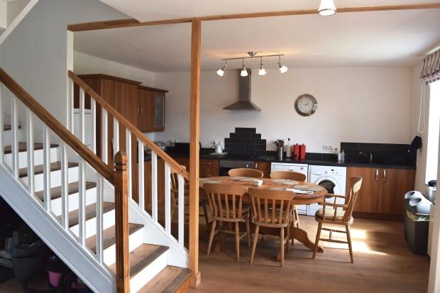 Image No.2-10 Bed Gite for sale