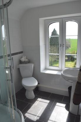 Image No.8-10 Bed Gite for sale