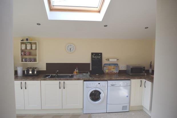 Image No.16-10 Bed Gite for sale