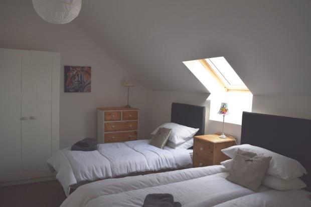 Image No.24-10 Bed Gite for sale