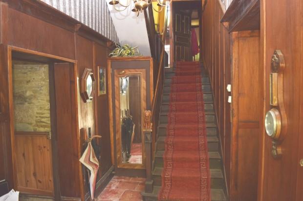 Image No.3-6 Bed House for sale