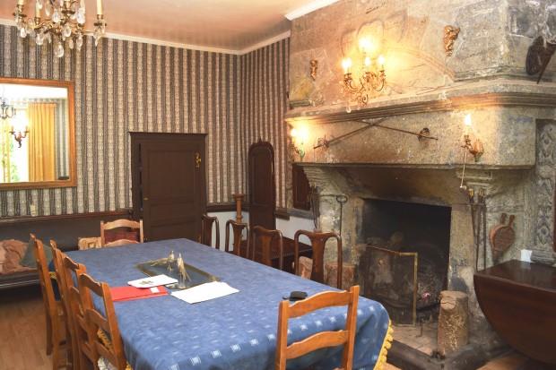 Image No.6-6 Bed House for sale