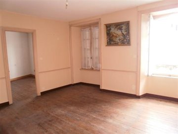 P4040694 2EME ETAGE CHAMBRE 1