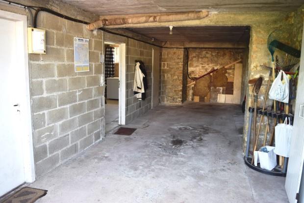 Image No.19-5 Bed House for sale