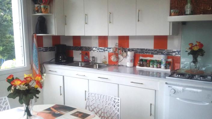 Image No.7-5 Bed House for sale