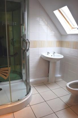 Image No.16-5 Bed House for sale