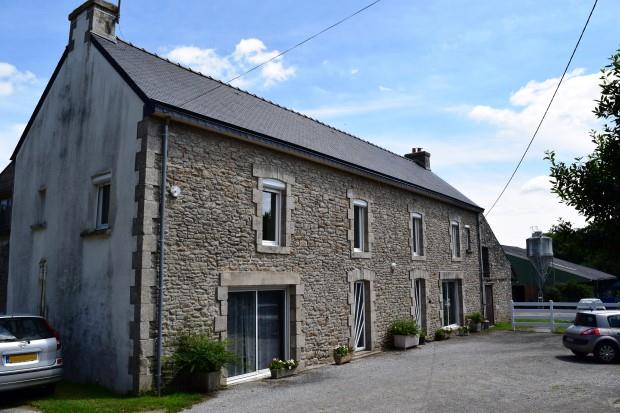 Image No.2-5 Bed Farmhouse for sale