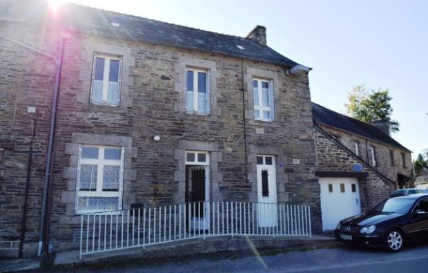 Image No.1-Maison de 4 chambres à vendre à Laniscat