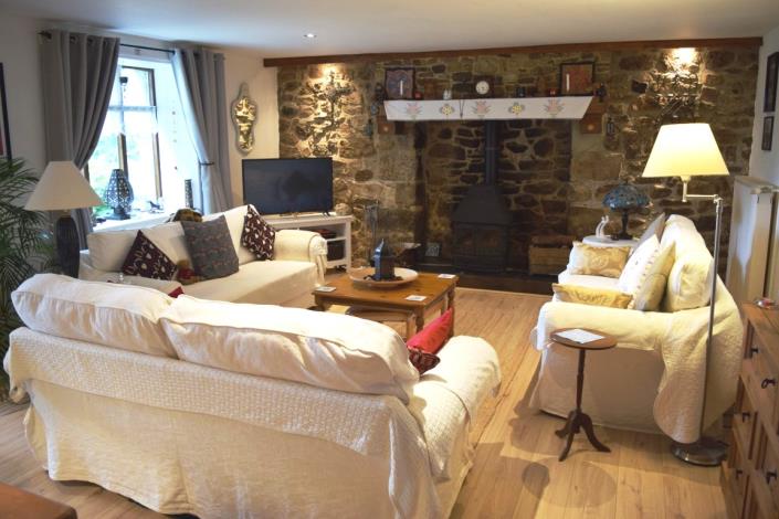 Image No.12-Maison de 2 chambres à vendre à Maël-Pestivien