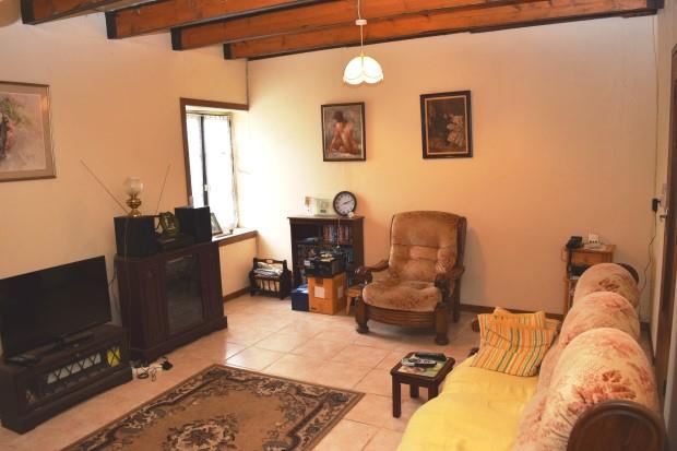 Image No.7-2 Bed House for sale