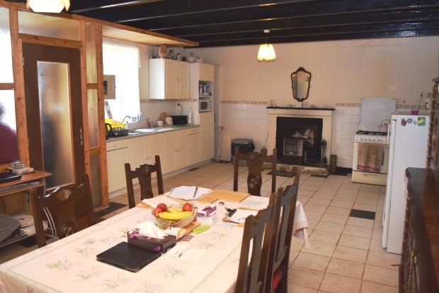 Image No.9-2 Bed House for sale