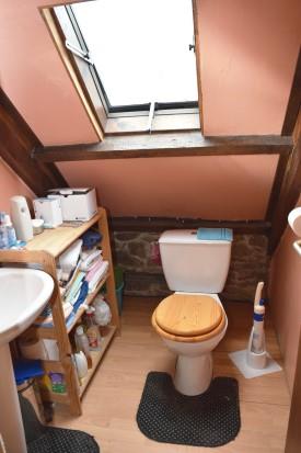 Image No.11-2 Bed House for sale