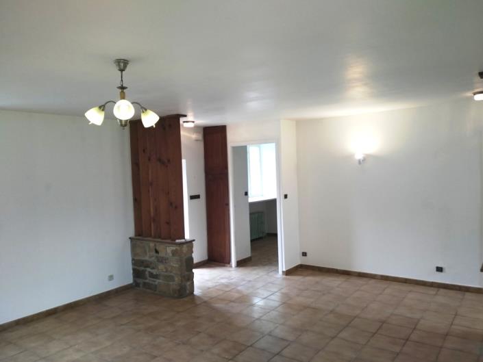 Image No.6-3 Bed House for sale