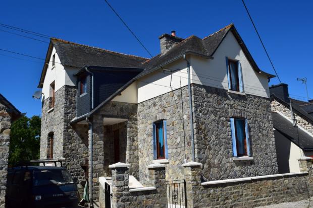 Image No.2-Maison de 4 chambres à vendre à Mûr-de-Bretagne